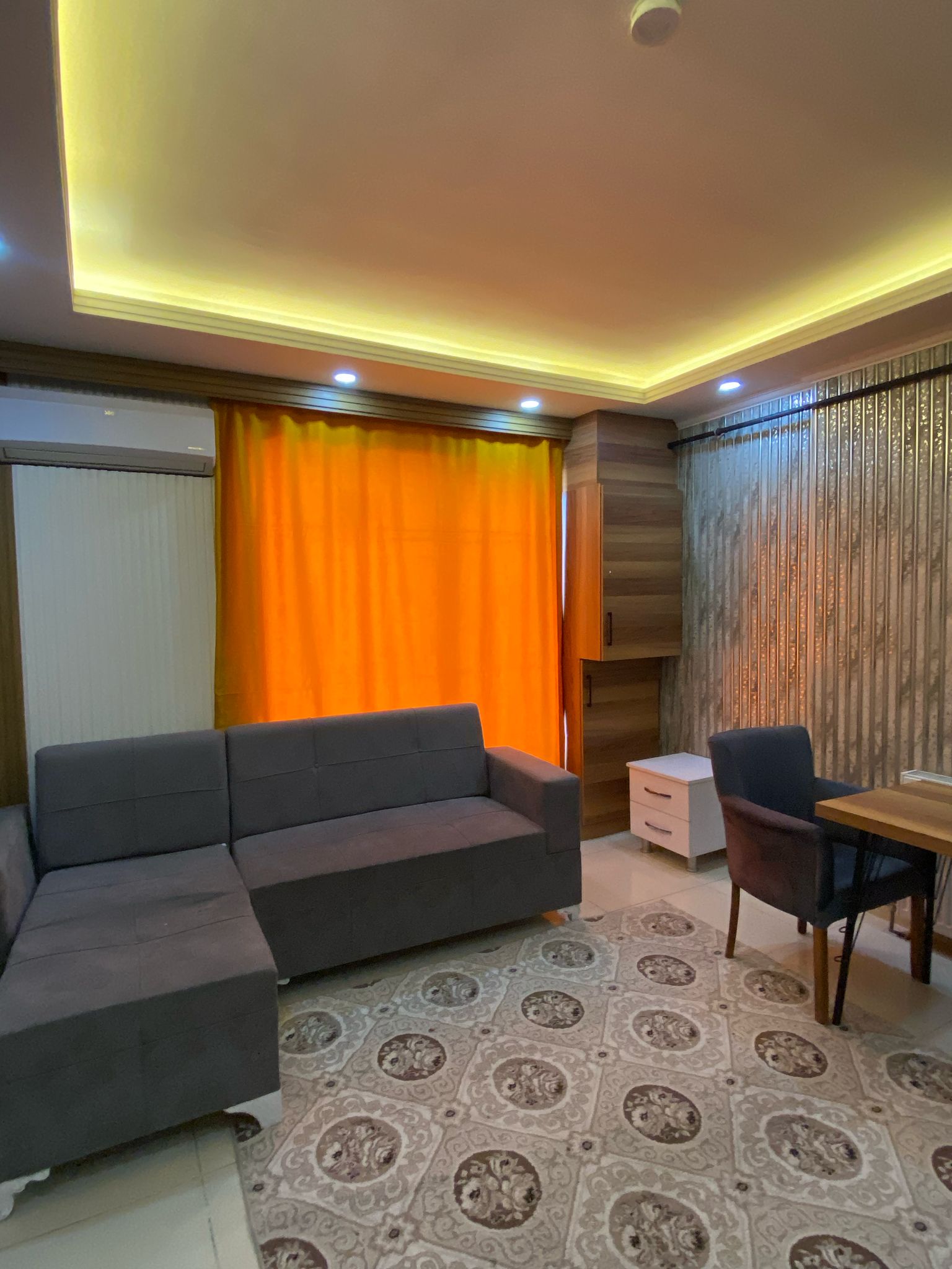 Ada Suite